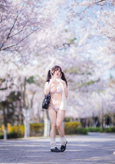 蜜桃仙子