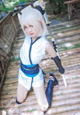 《女仆的完美服务》