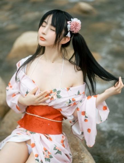 中央舞台